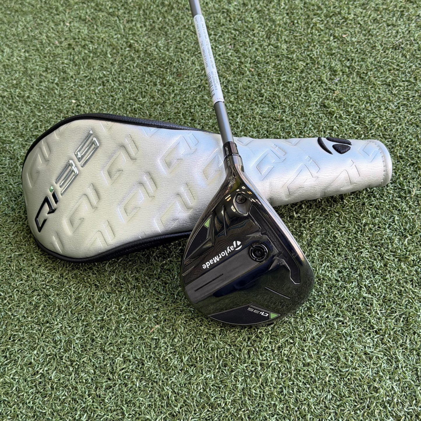 TaylorMade Qi35 #3 Fairway / 15 Degree / Regular Flex / Left Handed