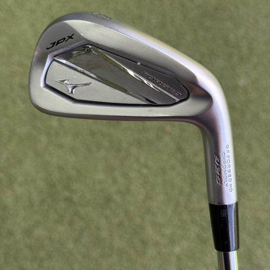 Mizuno JPX 925 Forged #4 Iron / 21 Degree / Regular Flex