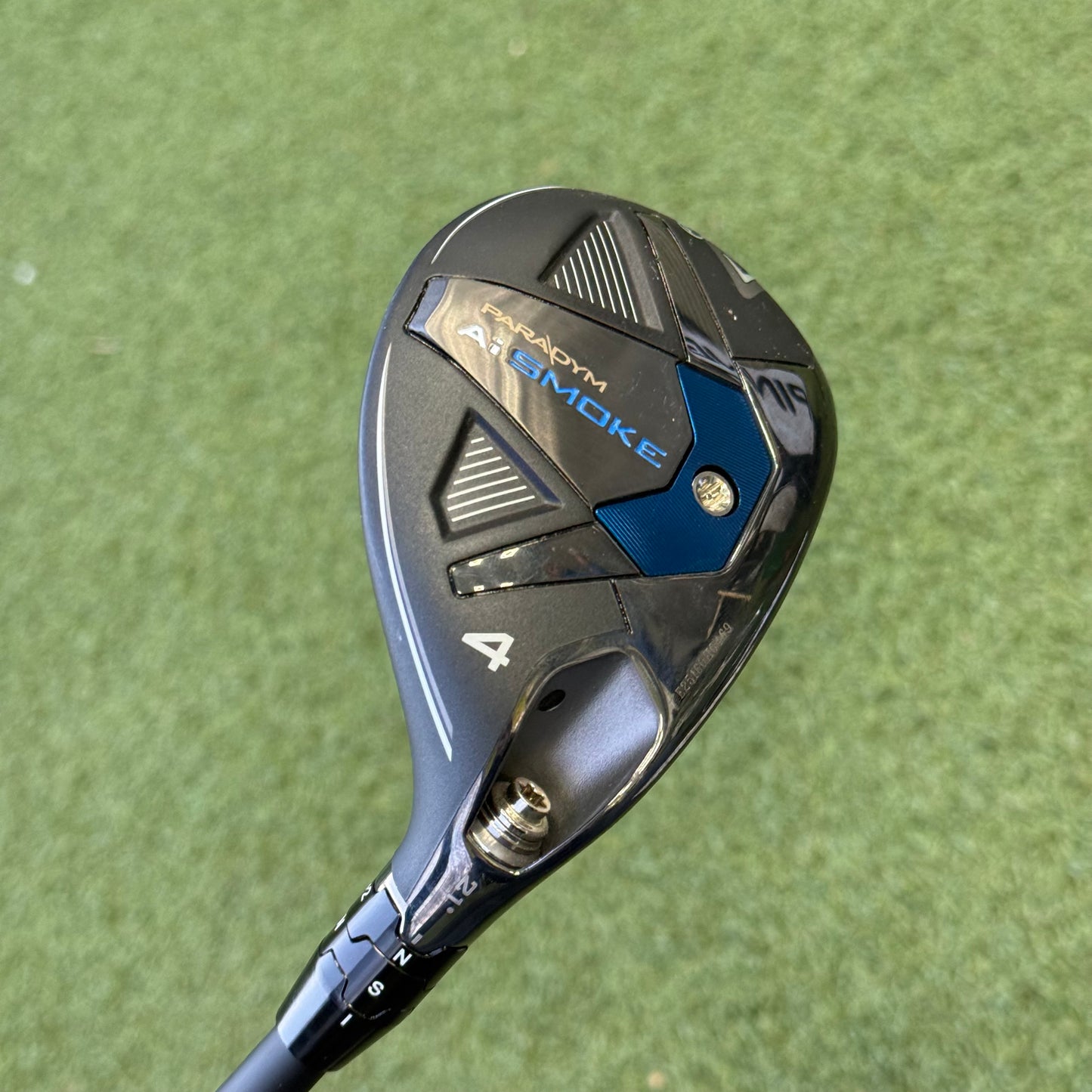 Callaway Paradym Ai Smoke #4 Hybrid / 21 Degree / Stiff Flex