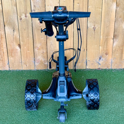 Motocaddy M7 REMOTE Electric Golf Trolley