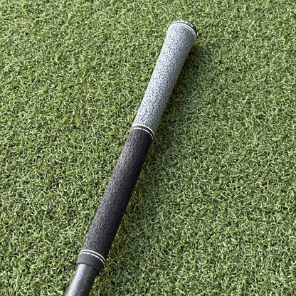Mizuno ST-MAX 230 Golf Driver / 9.5 Degree / Extra-Stiff Flex - Pre Owned Golf 