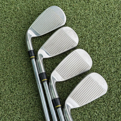 Nike SQ Machspeed Golf Iron Set / 4-PW / Regular Flex