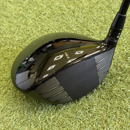 Titleist TSR2 Golf Driver / 10 Degree / Stiff Flex - Pre Owned Golf 