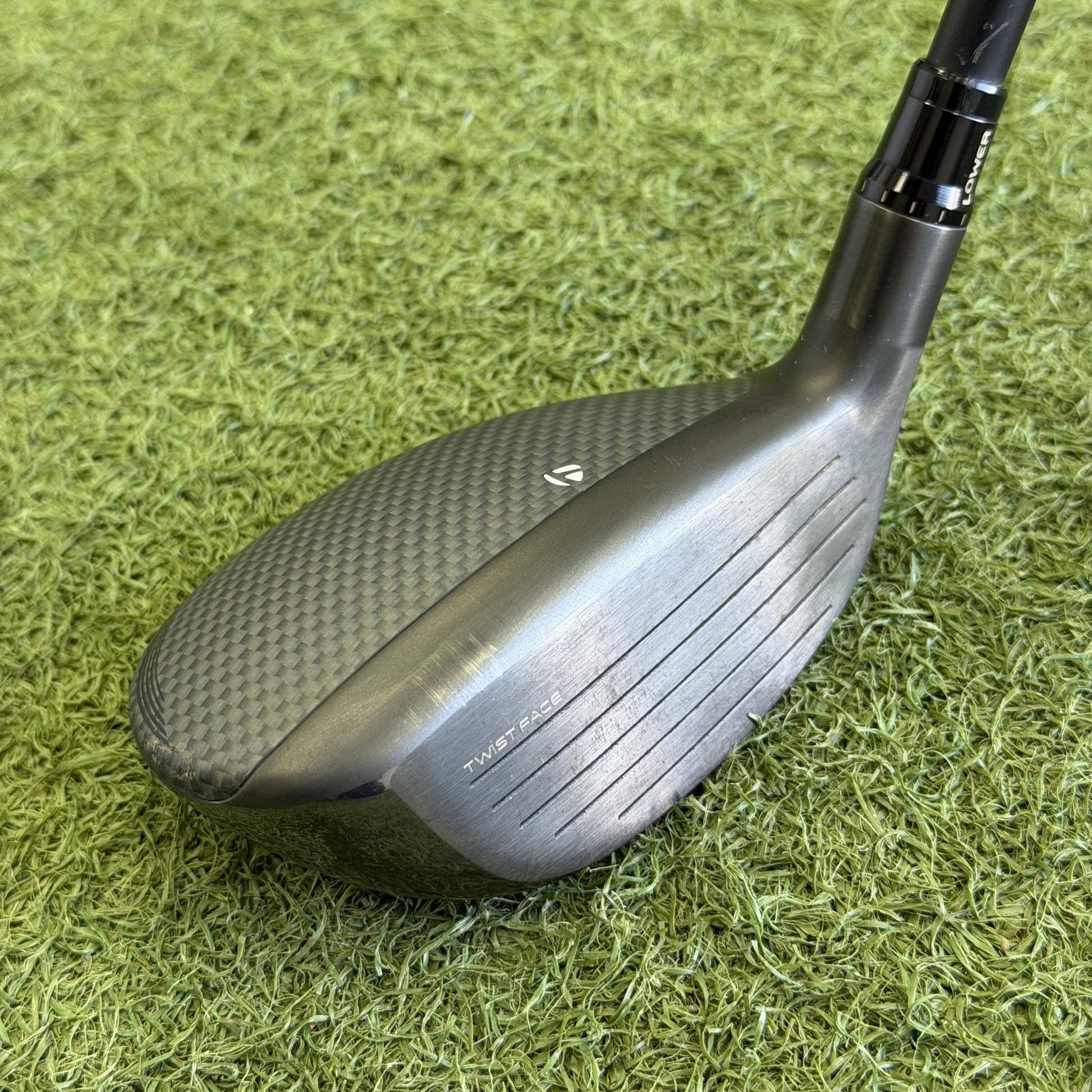 TaylorMade Qi35 #4 Hybrid / 22 Degree / Stiff Flex - Pre Owned Golf 