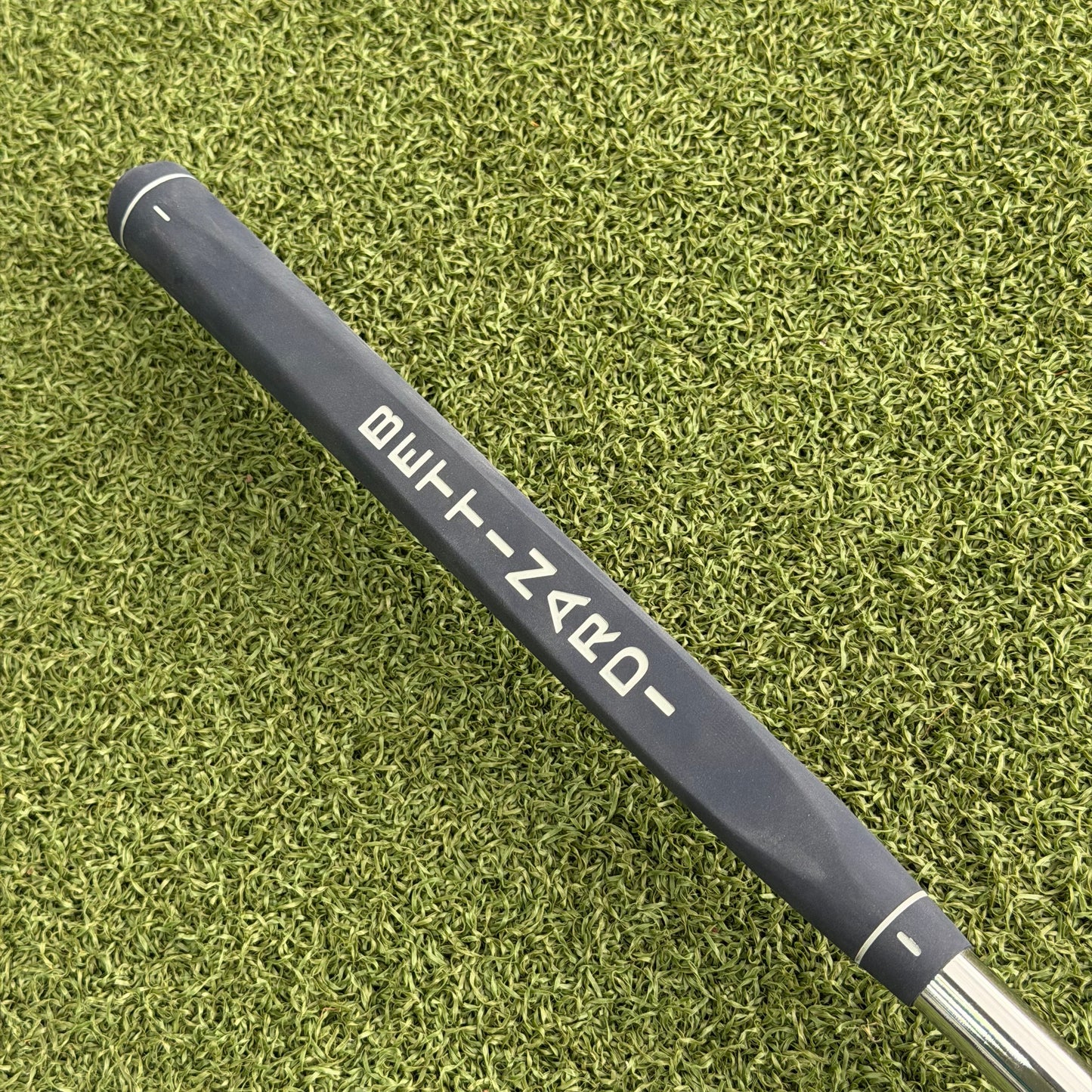 Bettinardi 2025 Queen B #8 Putter / 35 Inch