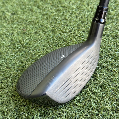 TaylorMade Qi35 #4 Hybrid / 22 Degree / Stiff Flex