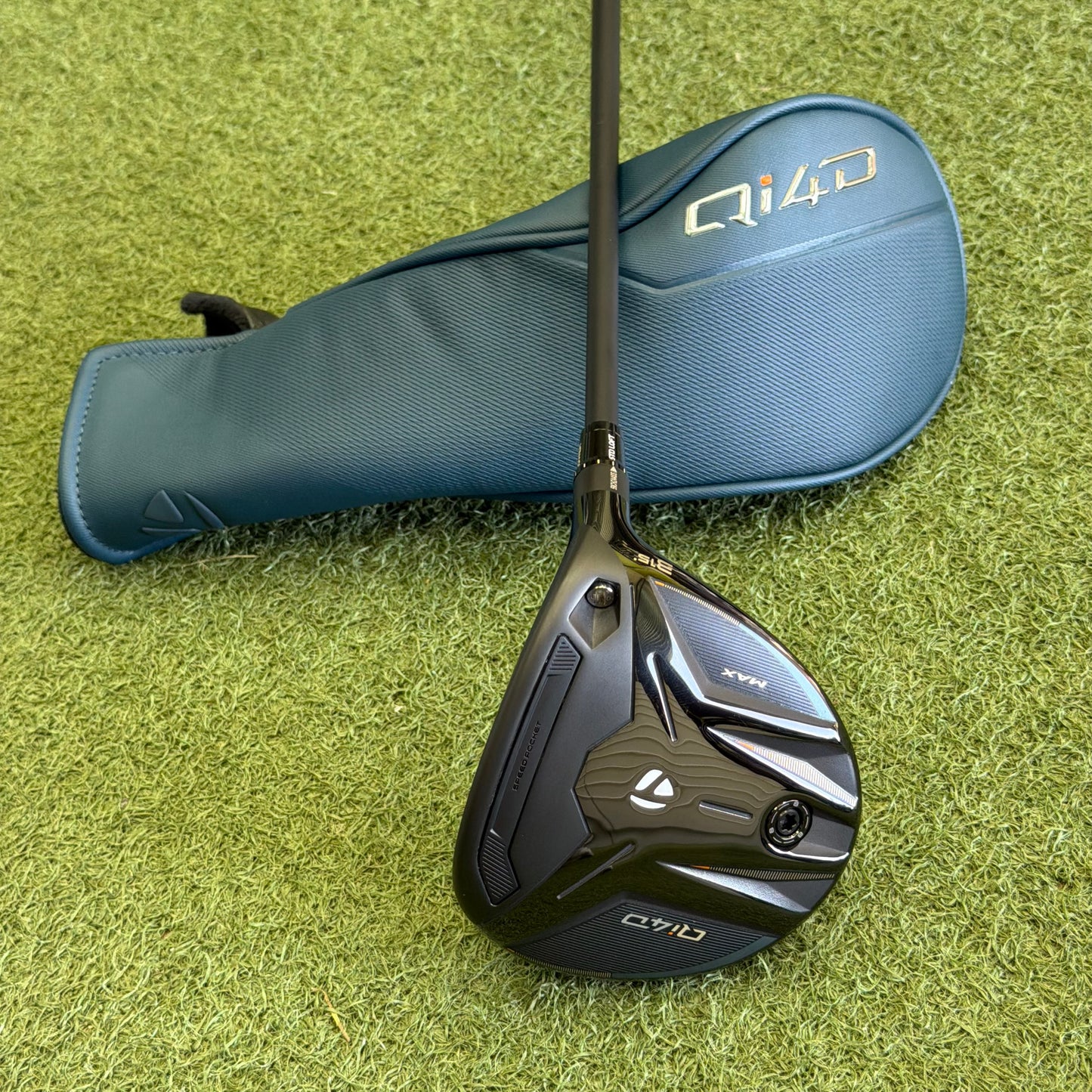 TaylorMade Qi4D Max #3 Fairway Wood / 15 Degree / Regular Flex