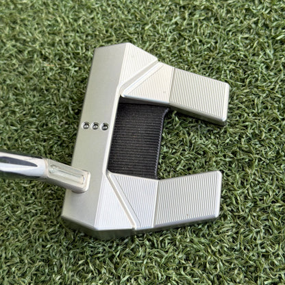 Scotty Cameron Phantom 5.5 (2024) Putter / 34 Inch