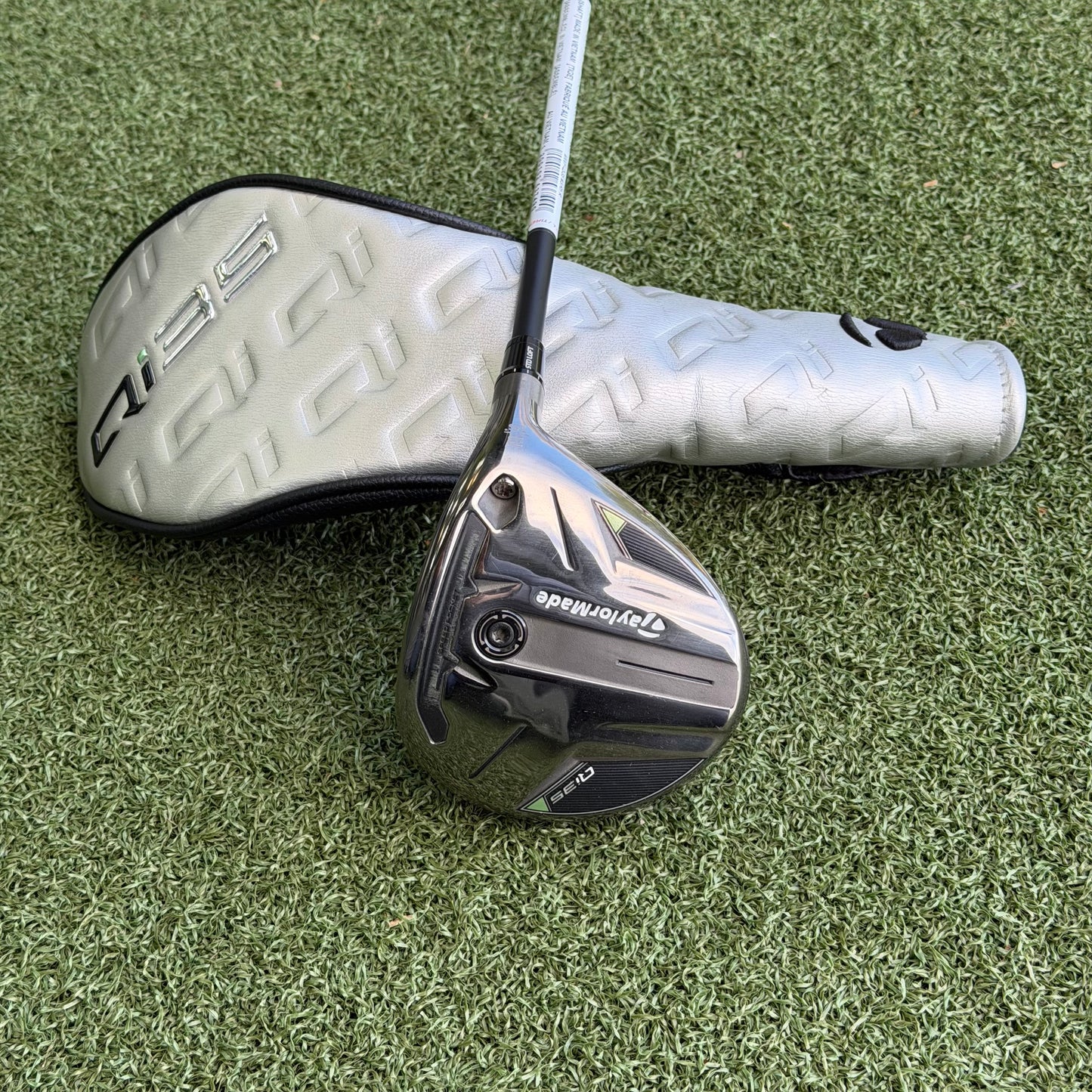 TaylorMade Qi35 #3 Fairway / 15 Degree / Regular Flex