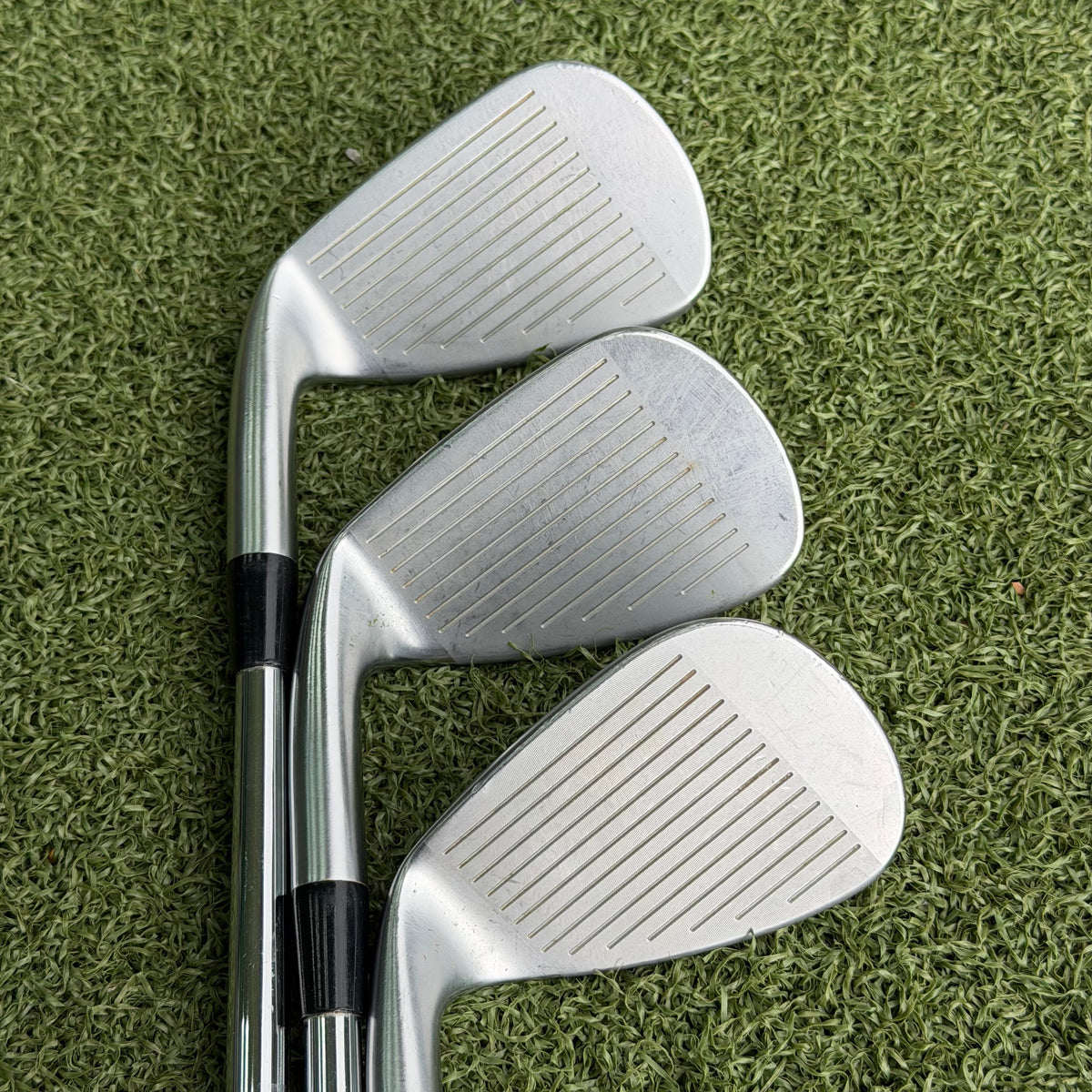 Mizuno JPX 919 Hot Metal Iron Set / 5-PW+GW / Stiff Flex