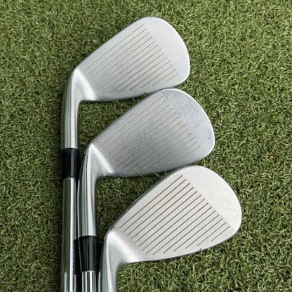 Mizuno JPX 919 Hot Metal Iron Set / 5-PW+GW / Stiff Flex