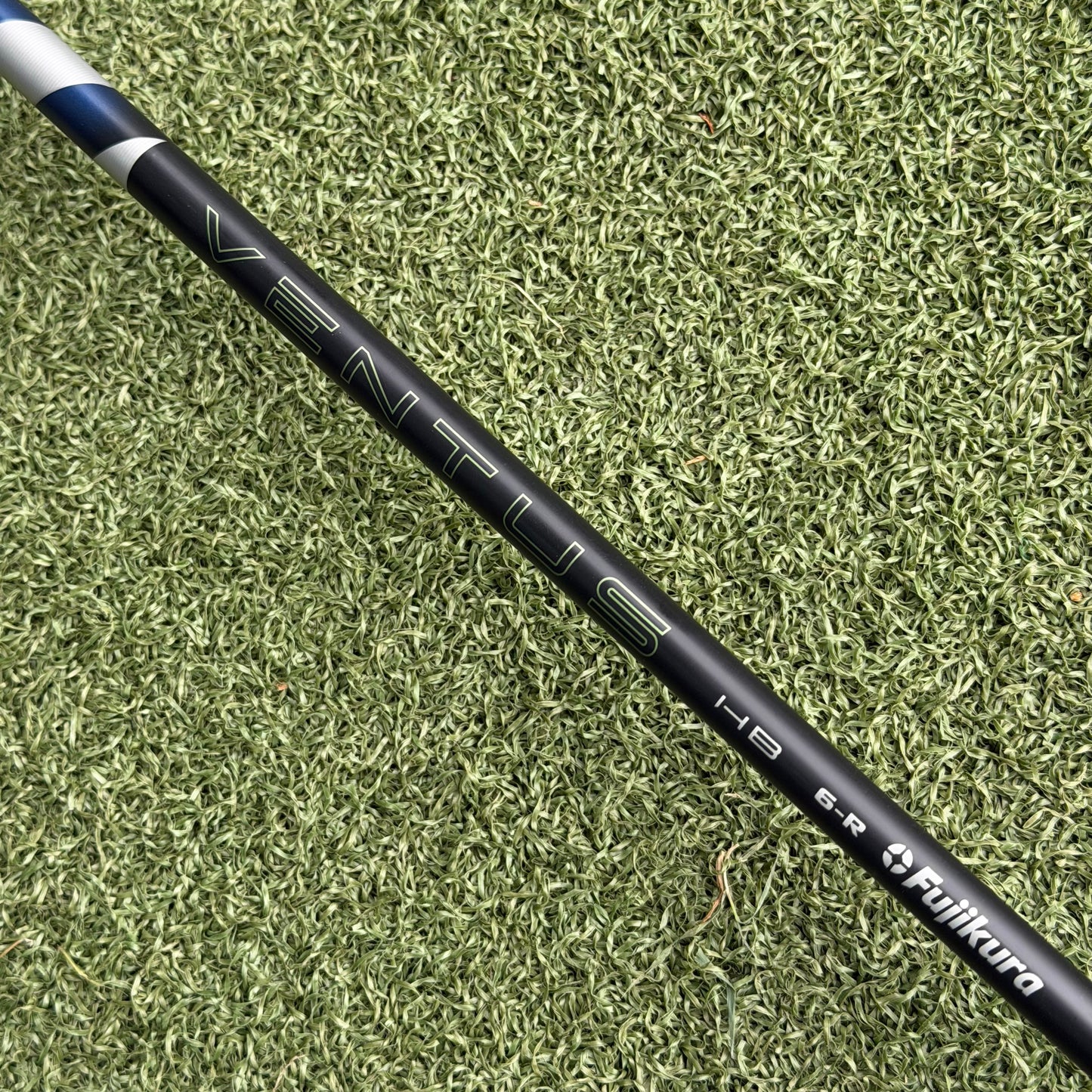 TaylorMade Qi35 #3 Hybrid / 19 Degree / Regular Flex