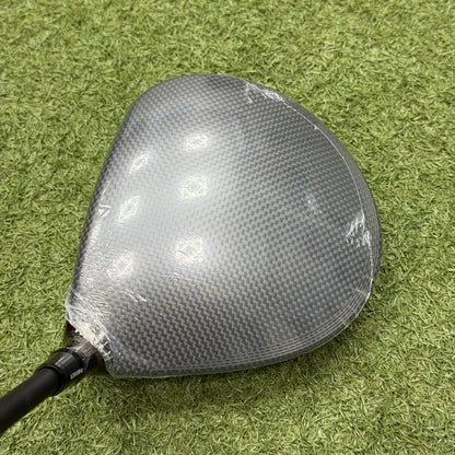 TaylorMade Qi35 Max Lite Golf Driver / 10.5 Degree / Regular Flex - Pre Owned Golf 