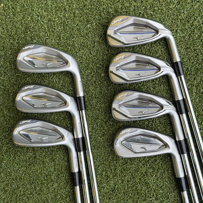 Mizuno JPX 900 Forged Hot Metal Combo Iron Set / 4-PW / Regular Flex