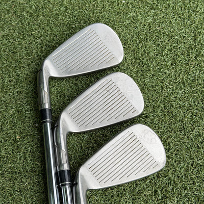 TaylorMade SIM2 Max Golf Iron Set / 5-PW / Stiff Flex - Pre Owned Golf 