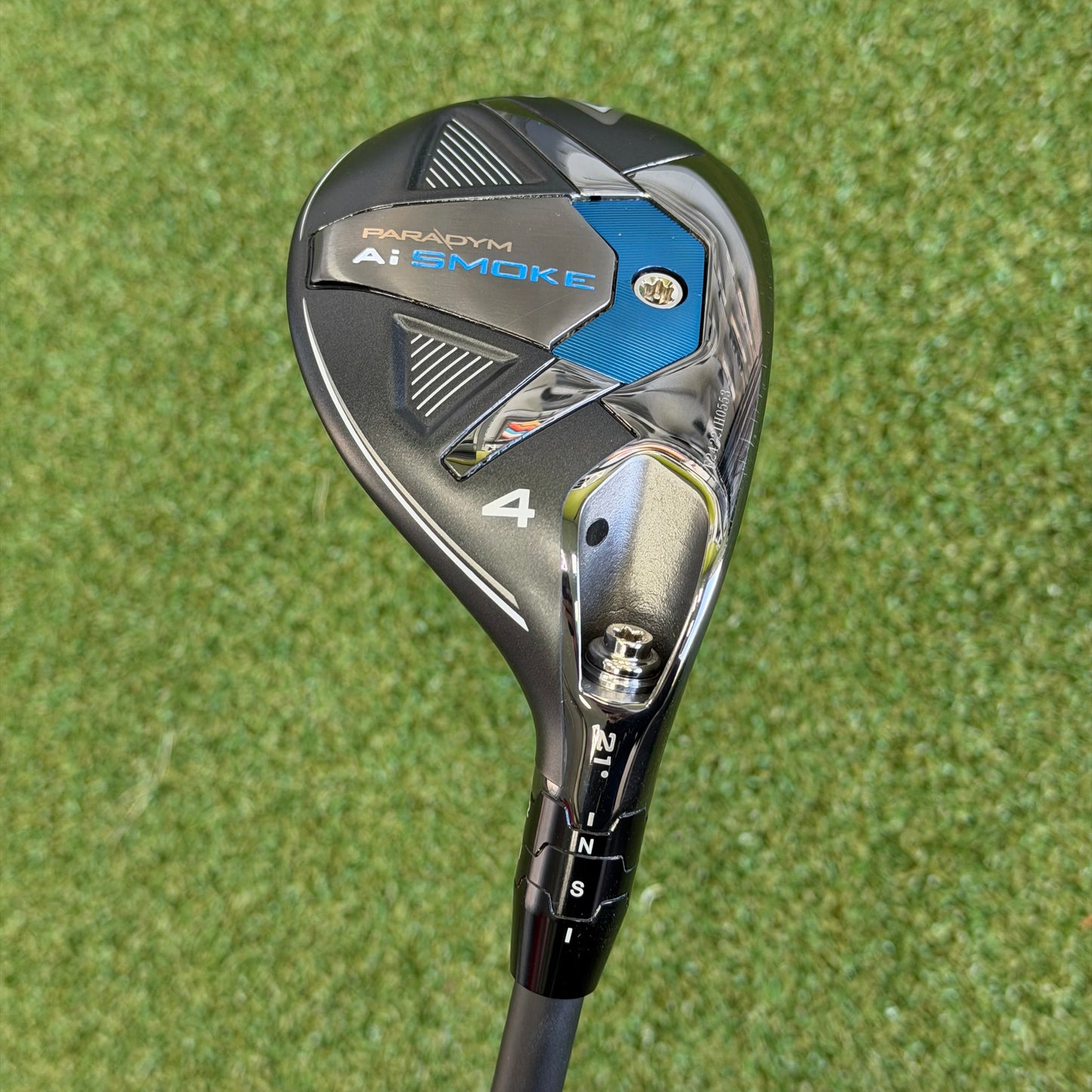 Callaway Paradym Ai Smoke #4 Hybrid / 21 Degree / Regular Flex