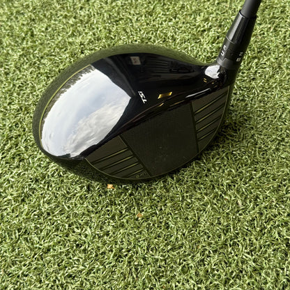 Titleist TSi4 Golf Driver / 9 Degree / Regular Flex