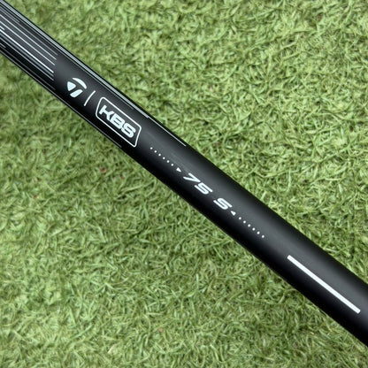 TaylorMade Qi4D #4 Hybrid / 22 Degree / Stiff Flex - Pre Owned Golf 