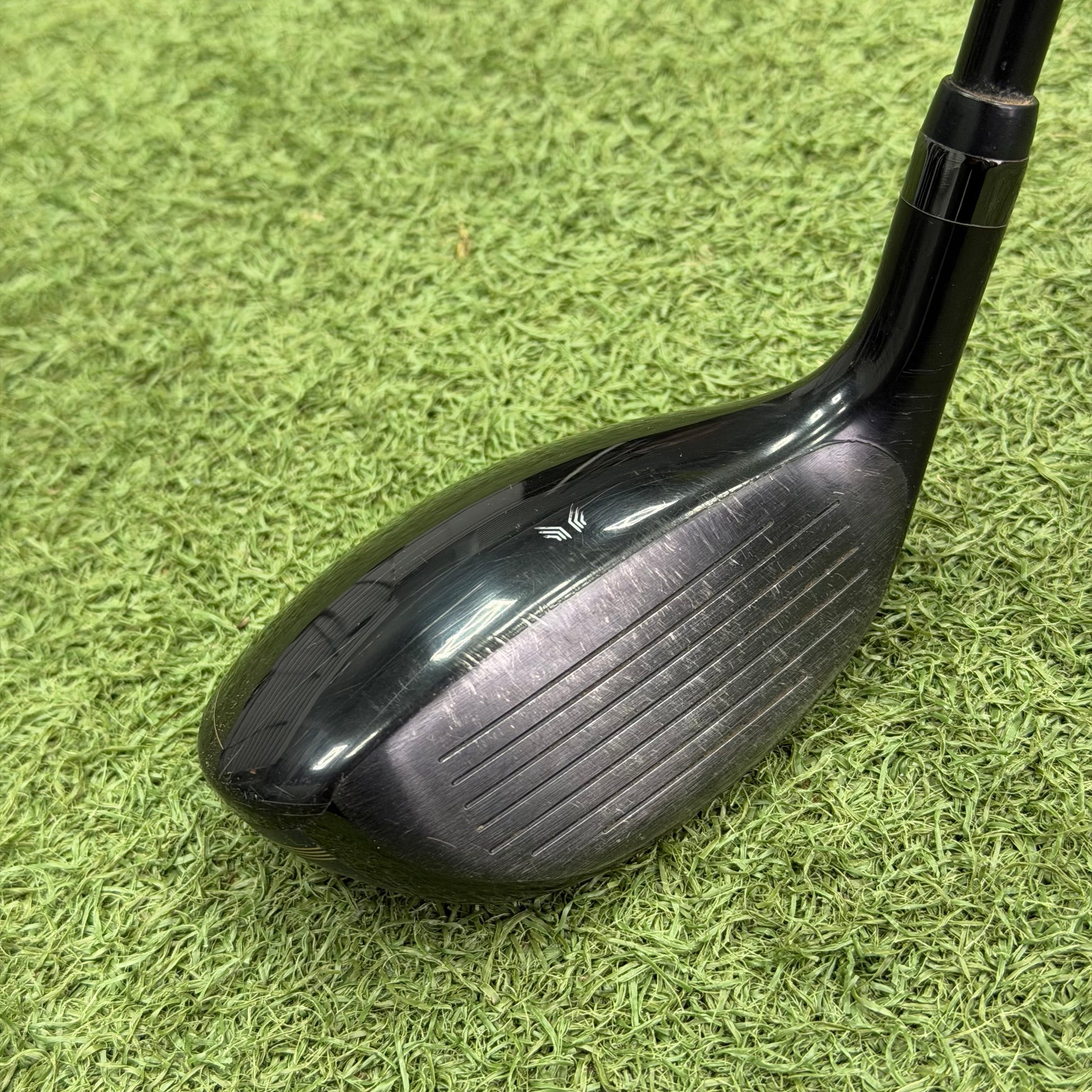 Wilson D9 #5 Hybrid / 25 Degree / Senior Flex - Pre Owned Golf 