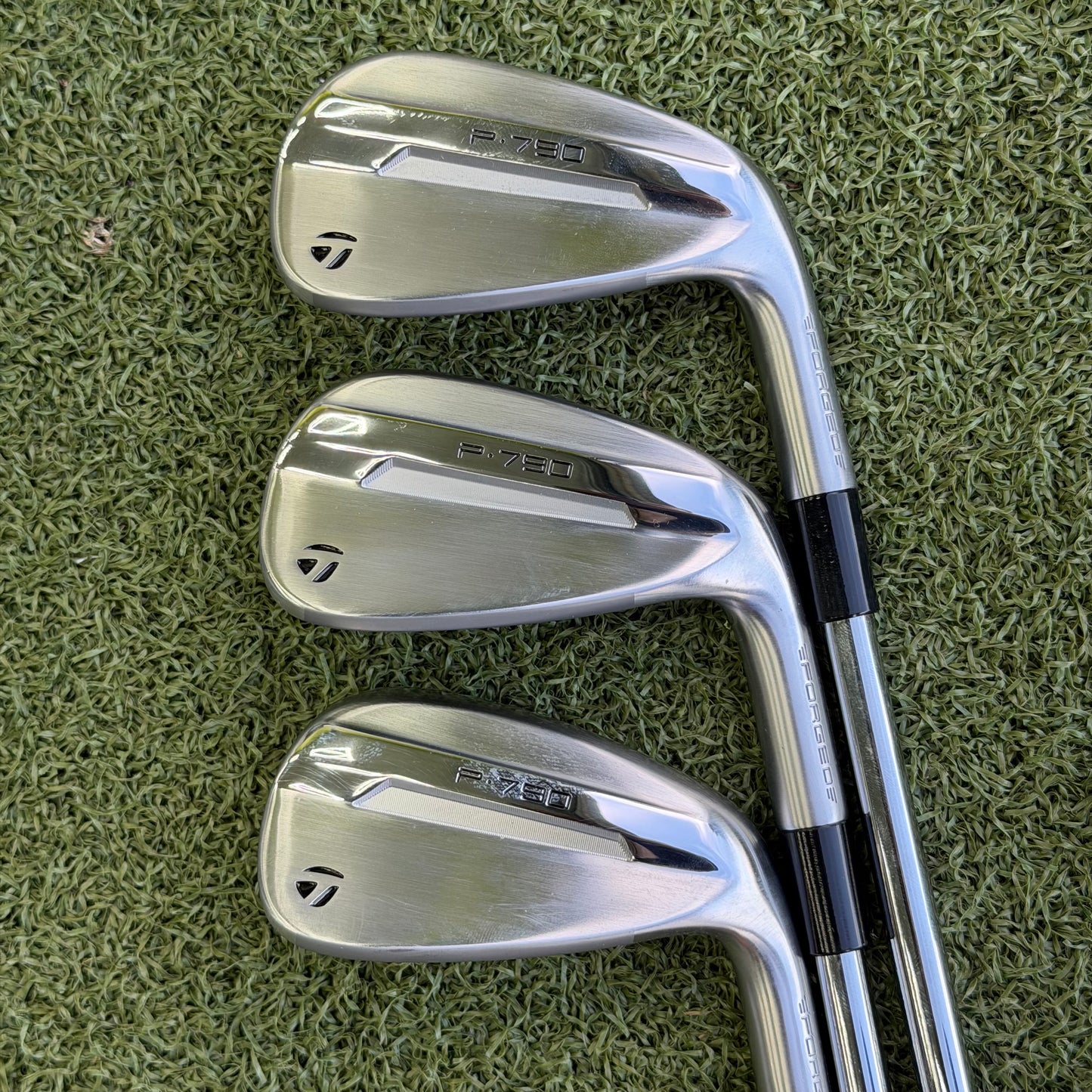 TaylorMade P790 (2025) Iron Set / 5-PW / Regular Flex