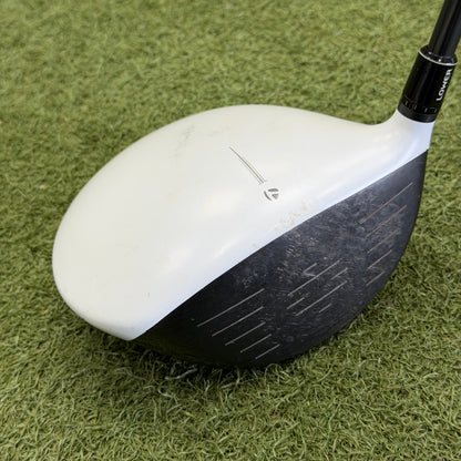 TaylorMade R15 Golf Driver / 10.5 Degree / Regular Flex - Pre Owned Golf 