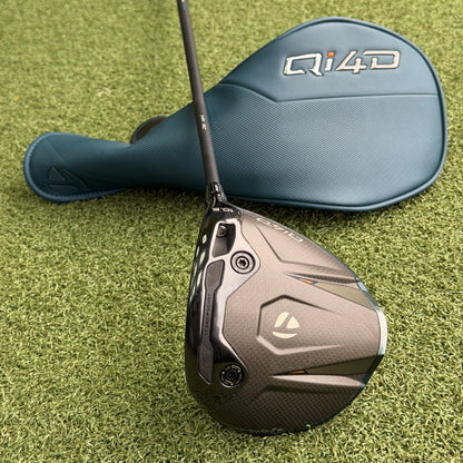TaylorMade Qi4D Golf Driver / 10.5 Degree / Stiff Flex REAX 50