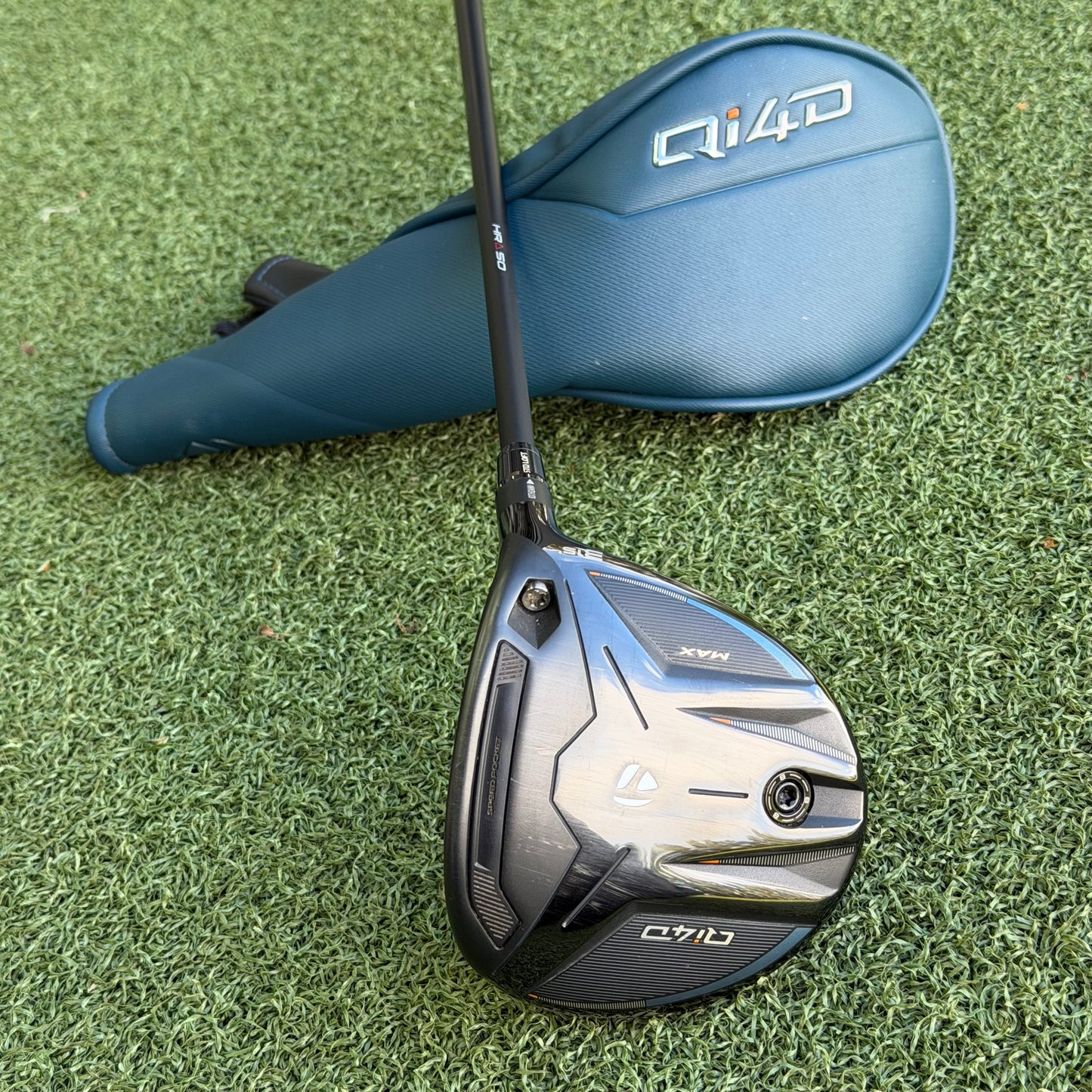 TaylorMade Qi4D Max #3 Fairway Wood / 15 Degree / Regular Flex REAX 50
