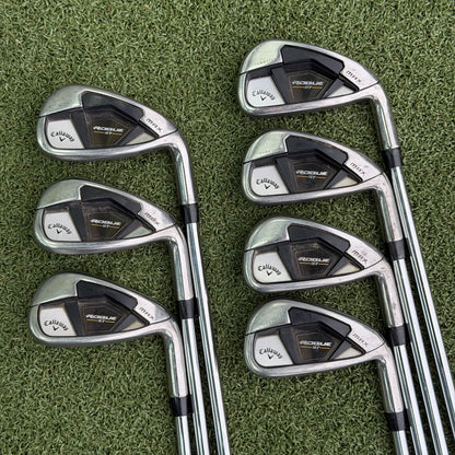 Callaway Rogue ST Max Golf Iron Set / 4-PW / Regular Flex