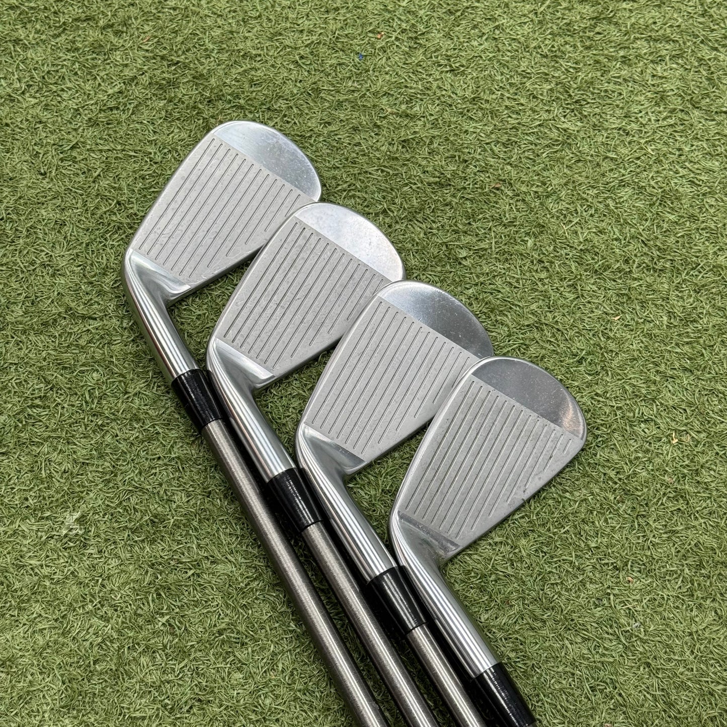 Mizuno Pro 243 Iron Set / 4-PW / Regular Flex