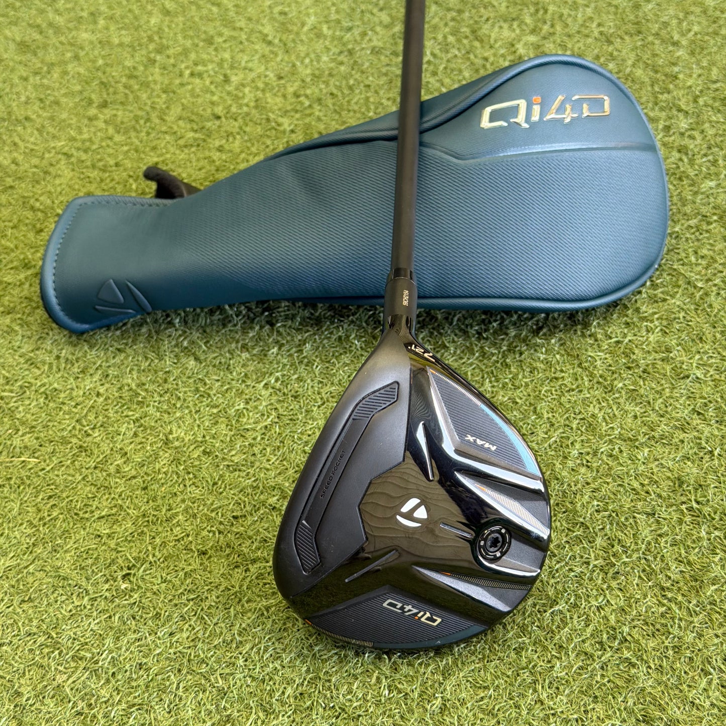 TaylorMade Qi4D Max #7 Fairway Wood / 21 Degree / Regular Flex