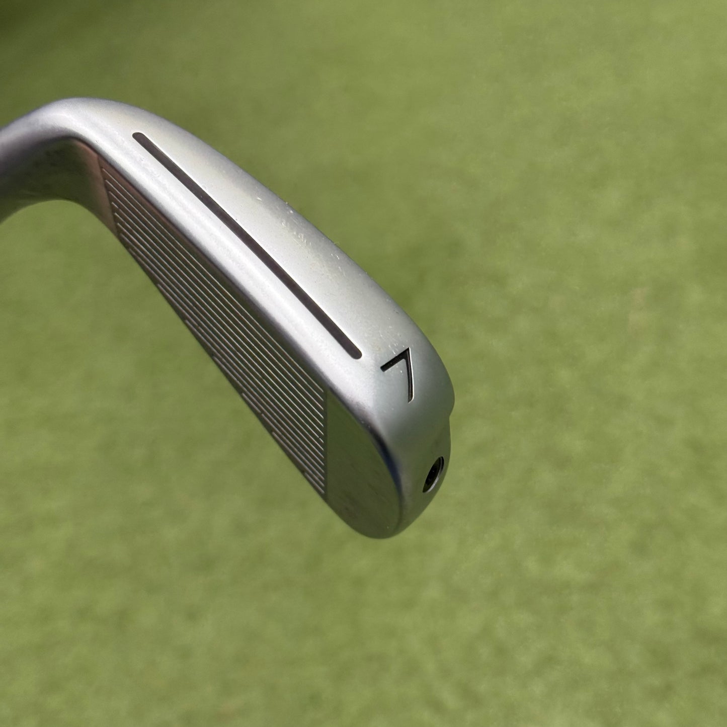 TaylorMade P790 2021 #7 Iron / 30.5 Degree / Stiff Flex