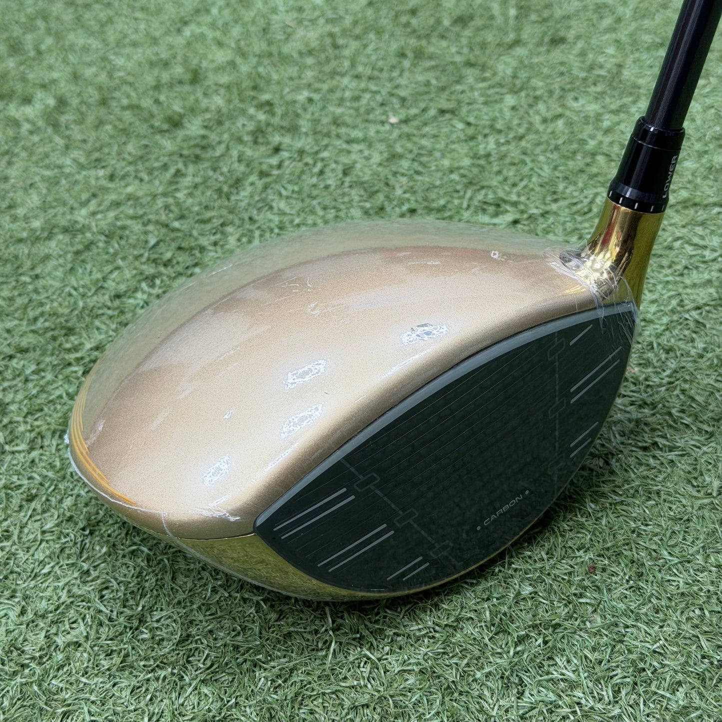 TaylorMade Qi35 Designer Series Gold Golf Driver / 10.5 Degree / Regular Flex