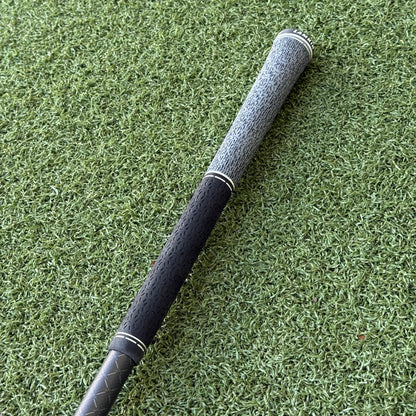 Mizuno ST-MAX 230 Golf Driver / 9.5 Degree / Stiff Flex - Pre Owned Golf 