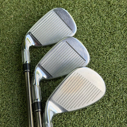 TaylorMade M CGB (2017) Iron Set / 5-SW / Regular Flex Graphite Shafts