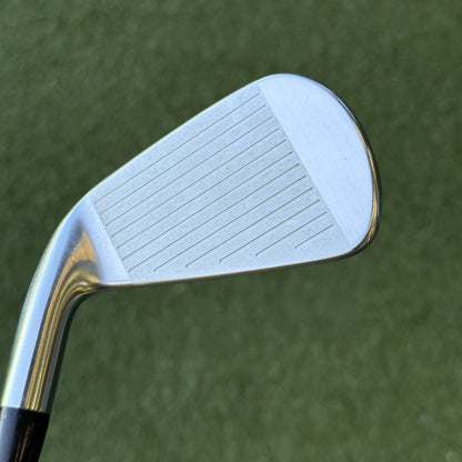 Titleist 718 T-MB #3 Utility Iron / 20 Degree / Regular Flex