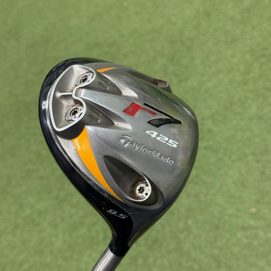 TaylorMade r7 425 Golf Driver / 9.5 Degree / Regular Flex