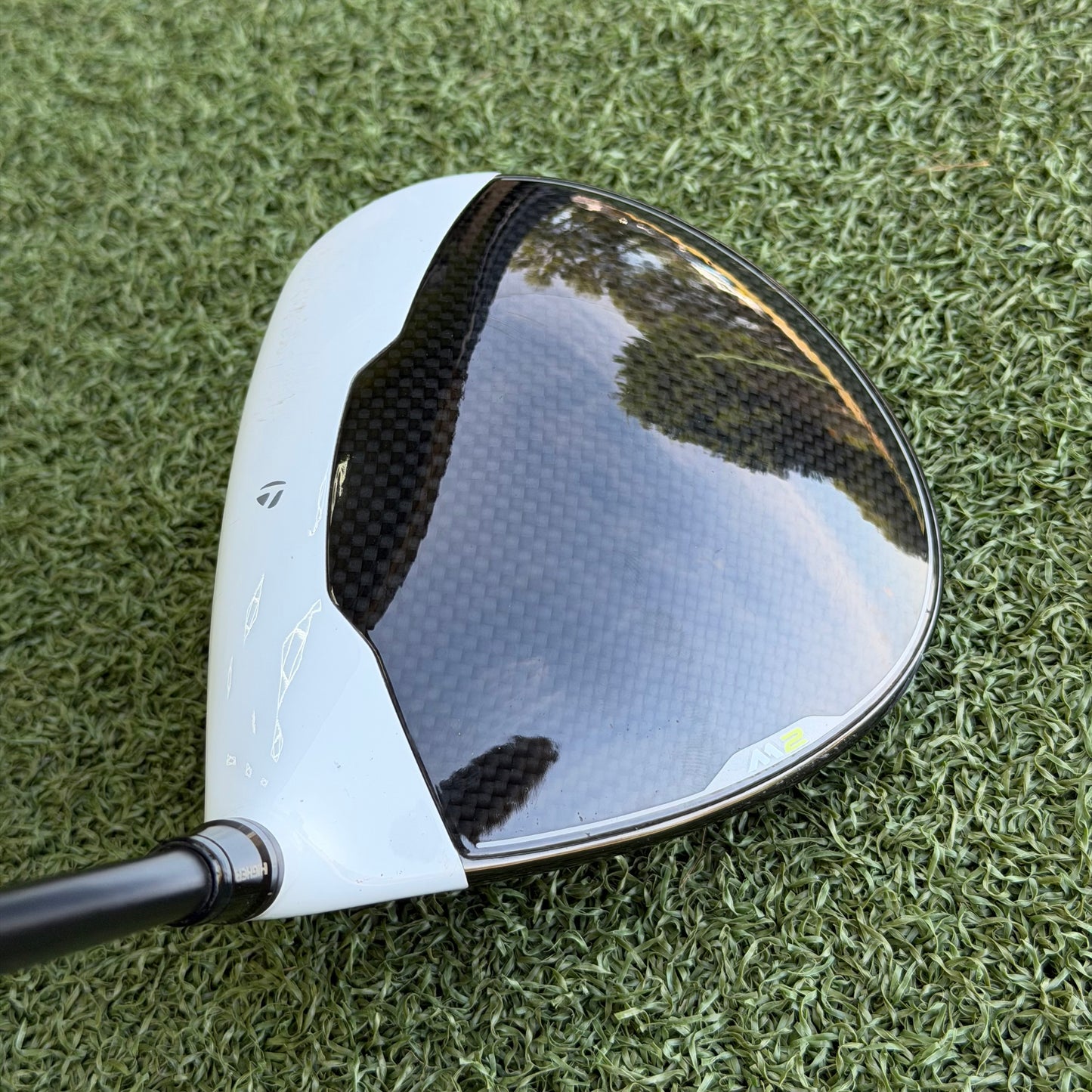 TaylorMade M2 (2017) Golf Driver / 9.5 Degree / Stiff Flex