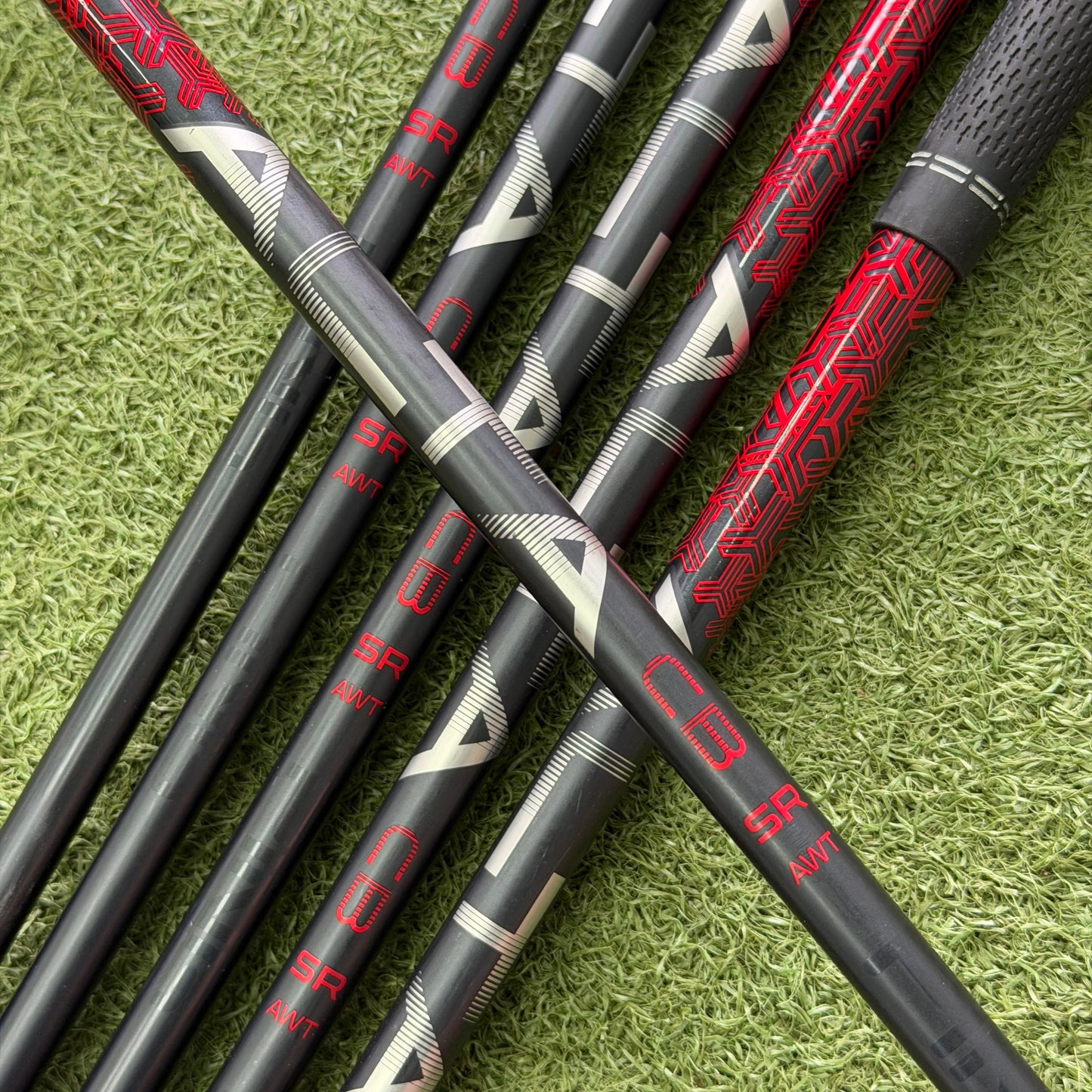 PING G410 Golf Iron Set / 6-PW+UW / Red Dot / Soft Regular Graphite Flex - Pre Owned Golf 