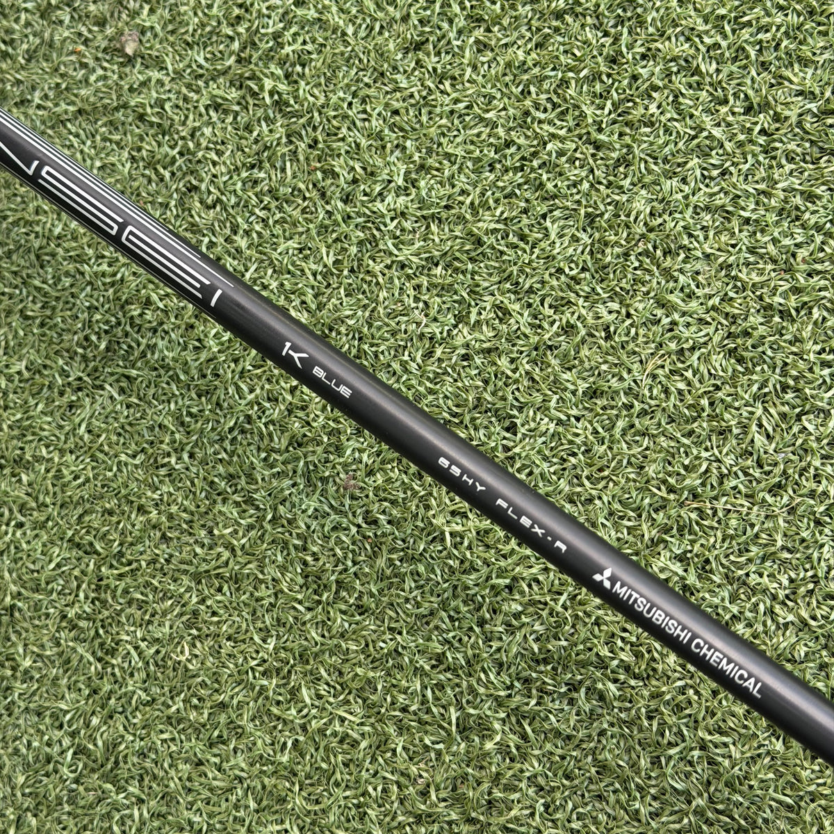 Titleist GT2 #4 Hybrid / 21 Degree / Tensei 1K Blue 65 Regular Flex