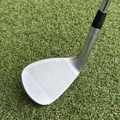 Titleist Vokey SM9 Sand Wedge / 54 Degree
