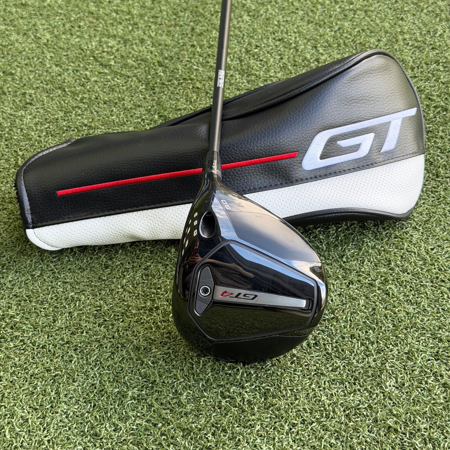 Titleist GT4 Golf Driver / 9 Degree / X-Stiff Flex