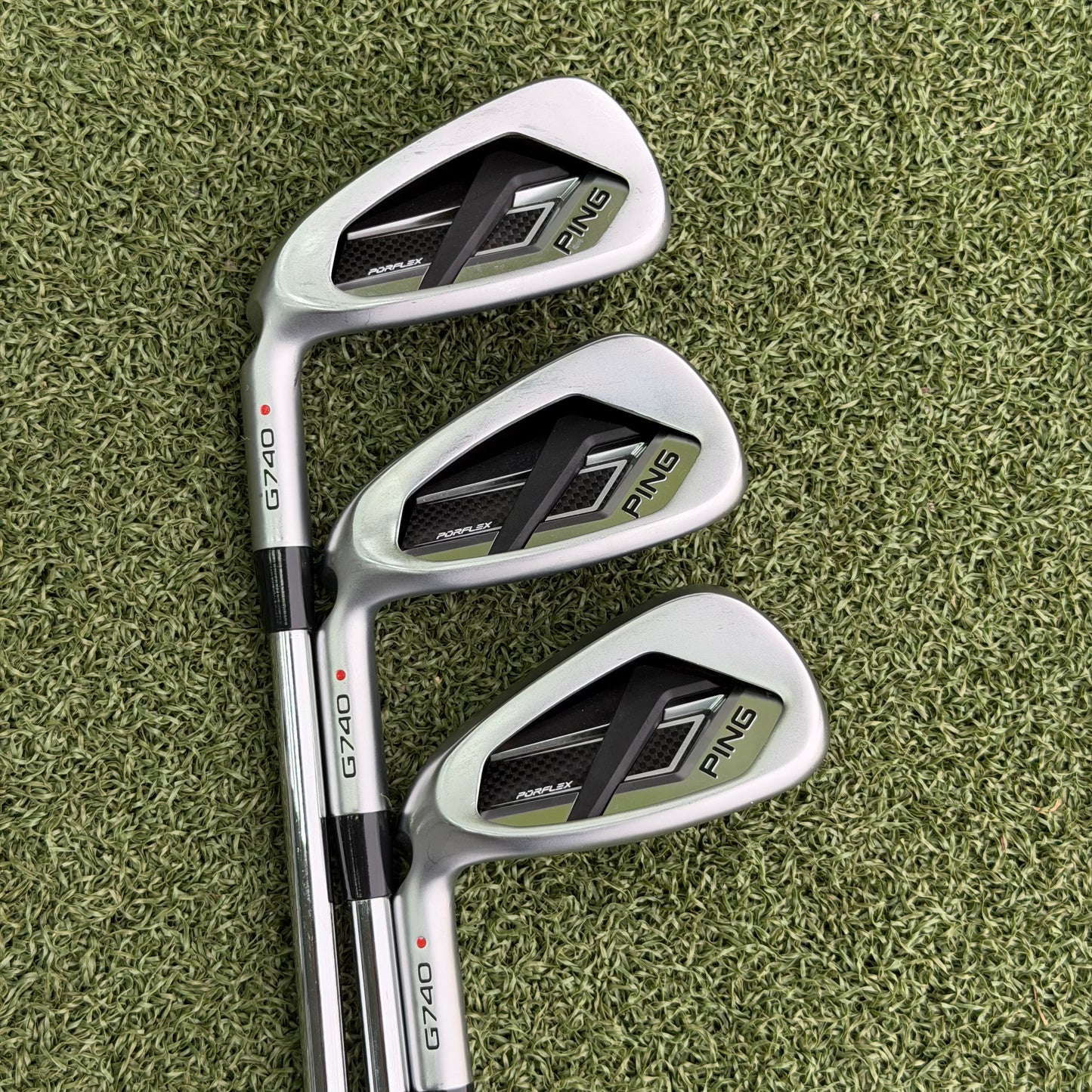 PING G740 Golf Iron Set / 5-PW / Regular Flex / Left Handed