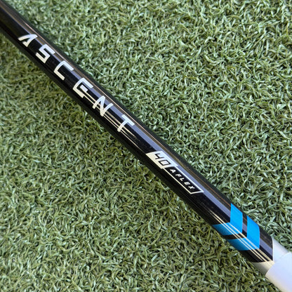 Cleveland Hi Bore XL Lite Golf Driver / 9-12 Degree / Senior Flex