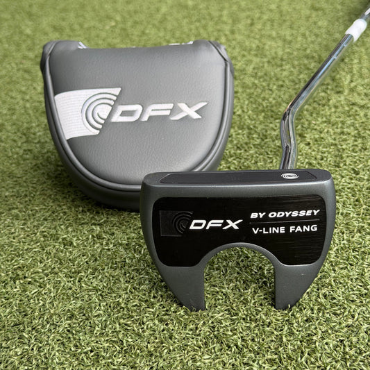 Odyssey DFX V-Line Fang (2025) Golf Putter / 34 Inch