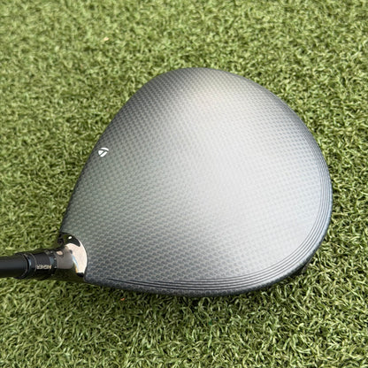 TaylorMade Qi35 Core Golf Driver / 10.5 Degree / Regular Flex - Pre Owned Golf 