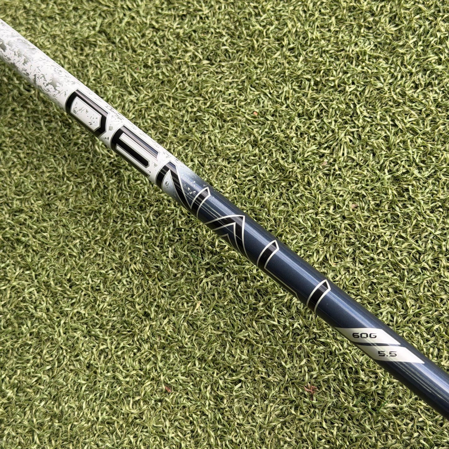 Cobra DS-Adapt Max K Golf Driver / 10.5 Degree / Regular Flex