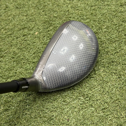TaylorMade Qi35 #2 Hybrid / 17 Degree / Stiff Flex - Pre Owned Golf 