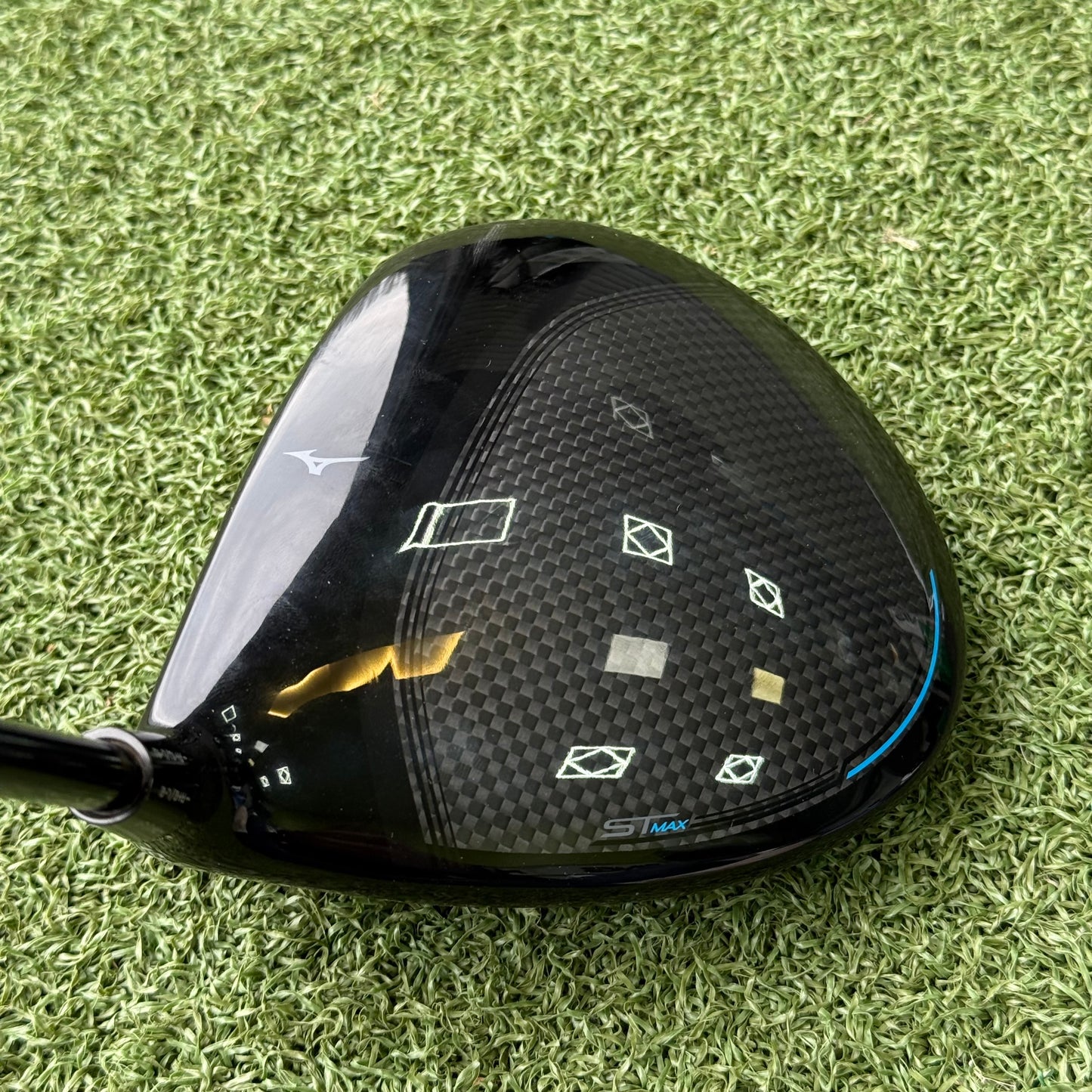 Mizuno ST-Max 230 Golf Driver / 10.5 Degree / Regular Flex