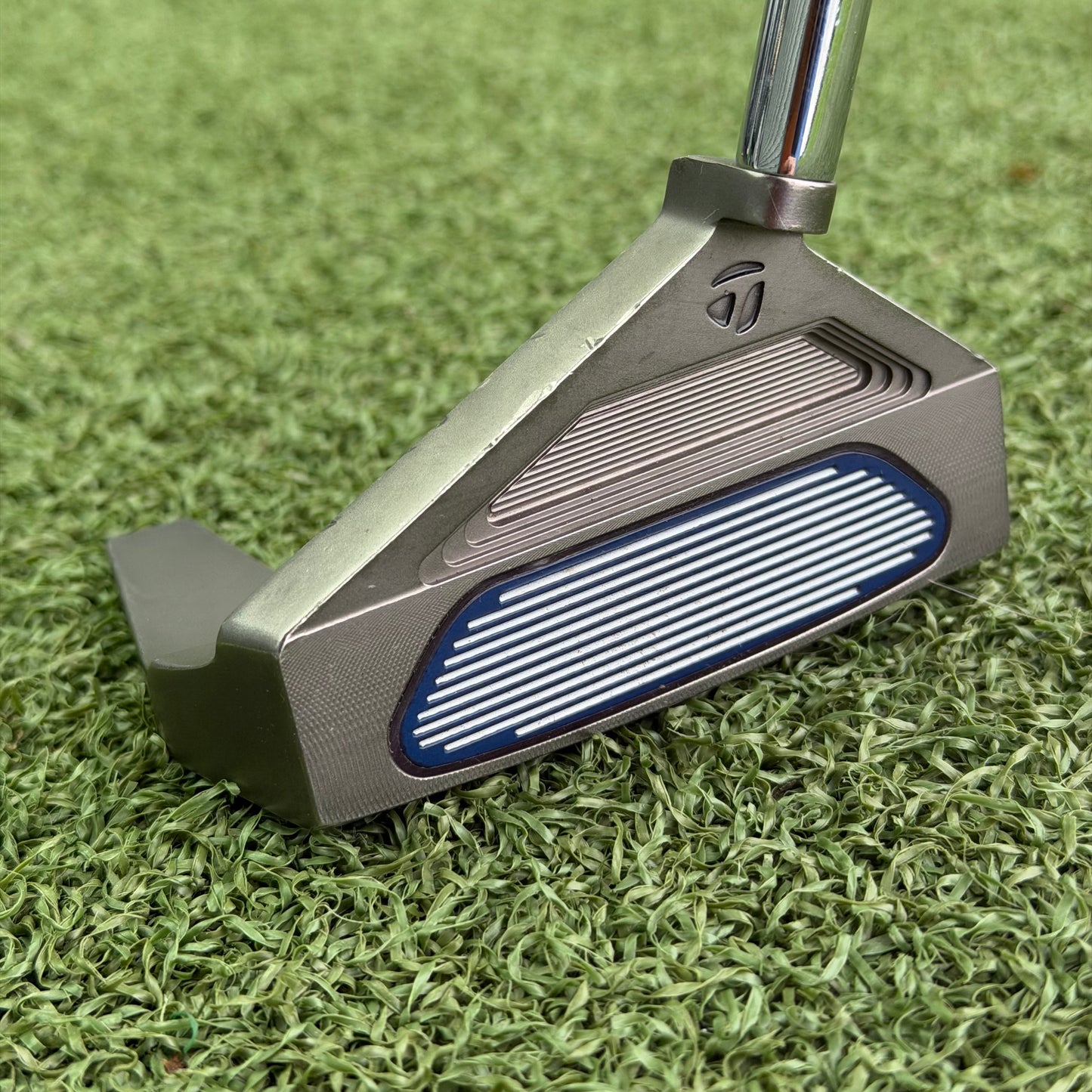 TaylorMade Truss TM2 Golf Putter / 34 Inch