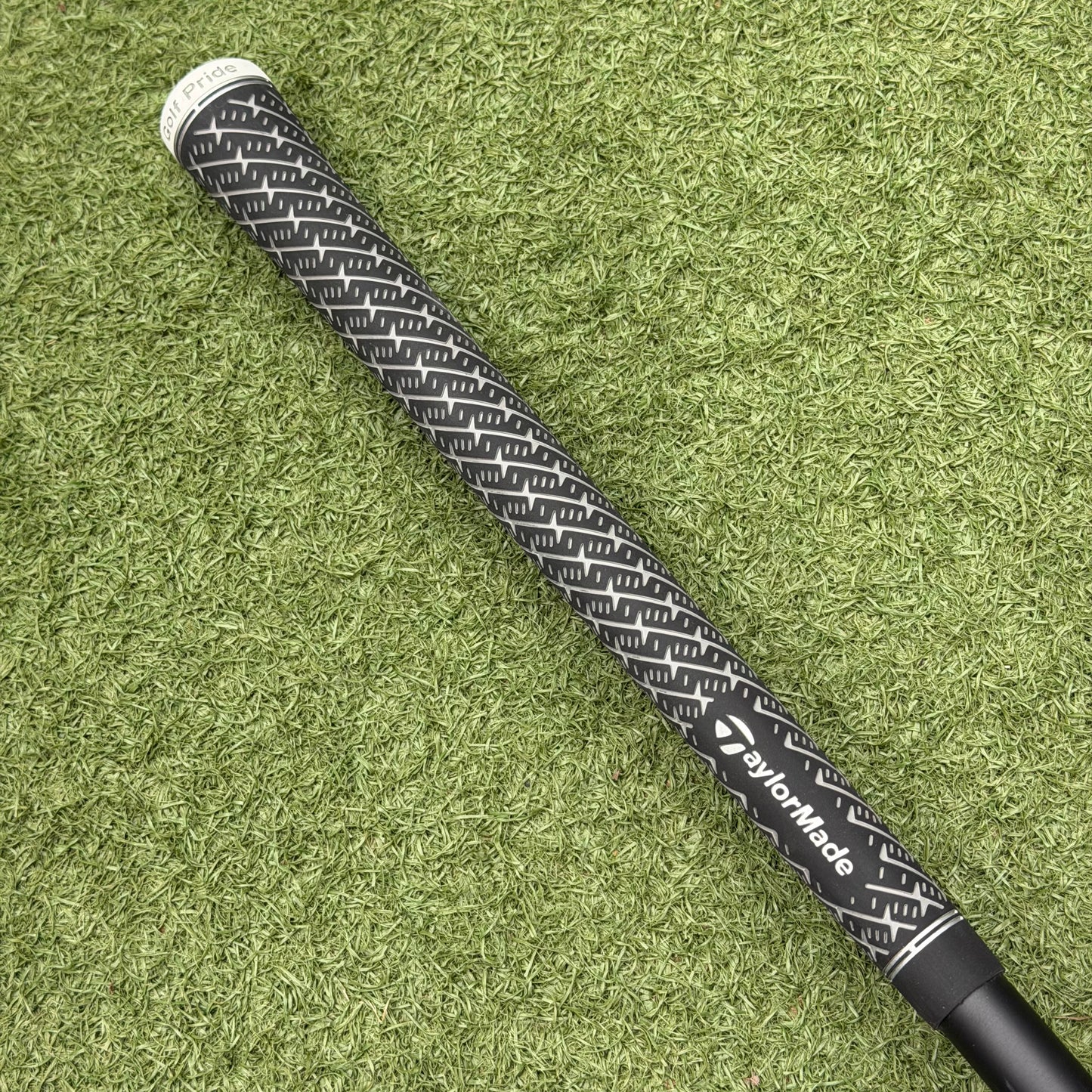 TaylorMade Qi35 Max Lite Golf Driver / 10.5 Degree / Regular Flex